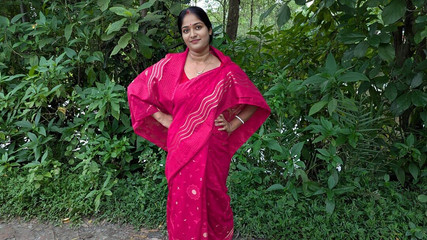 भाभी और उसे अच्छे से चोदा