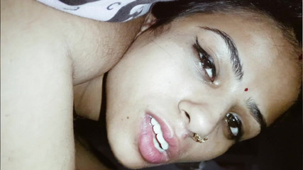 मेरी कामुक लतिका आज सौतेले भाई के साथ पूरी गंदी बातें और जमकर मज़ा करेगी