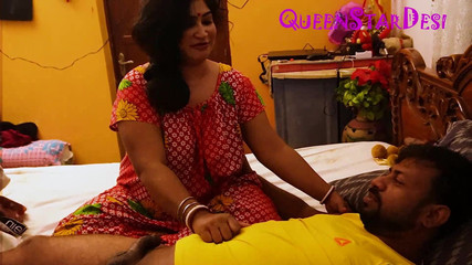 देसी भाभी अपनी डेबोरजी को चोदना चाहती है