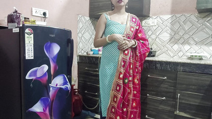 देवर भाभी असली गुदा सेक्स रिकॉर्डिंग भारतीय देवर अपनी असली भाभी के साथ घर पर गुदा सेक्स की कोशिश कर रहा है